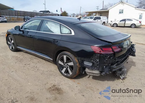 2021 Volkswagen Arteon 2.0T Se из США, поврежденный, VIN WVWAR7AN0ME011733